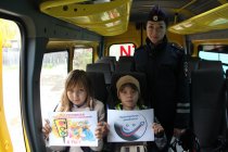 В Республике Алтай автоинспекторы провели акцию «Пристегнись и улыбнись в школьном автобусе»