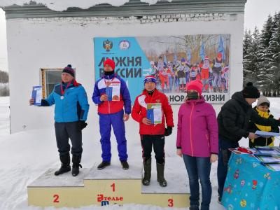 Республиканский этап Фестиваля Всероссийского физкультурно-спортивного комплекса "Готов к труду и обороне" среди трудовых коллективов .