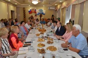 Врио Главы Республики Алтай Олег Хорохордин провел встречу с представителями народностей, проживающих в регионе