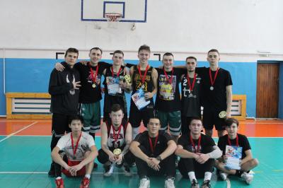 Рождественский турнир по баскетболу 3х3 среди мужских и женских команд!
